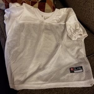 3/$20 Ladies Sa gear top